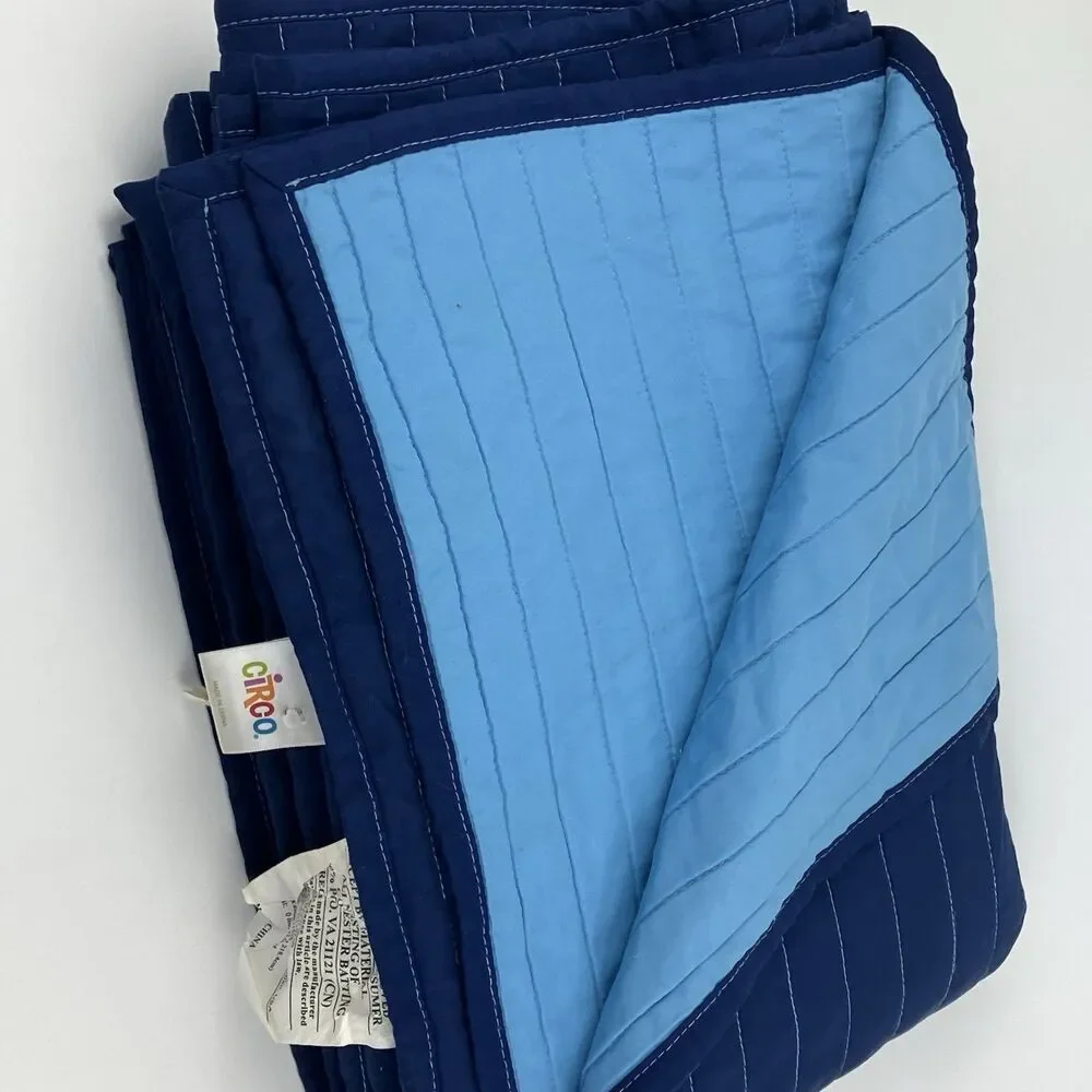 Circo Twin Sized Blue Blanket Quilt Bed Sheet Bedding Kids